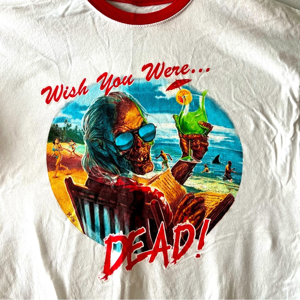 Cavity Colors•Tales From The Crypt: Cryptkeeper Vacay Red Ringer  T•sz XL